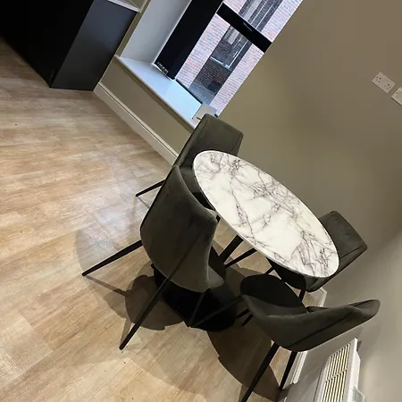 2 Bedroom Ensuite Apartamento