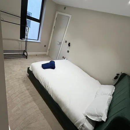 Апартаменти 2 Bedroom Ensuite Лідс
